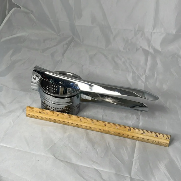 5/$25 POTATO Ricer Metal Country Farmhouse - Picture 6 of 8